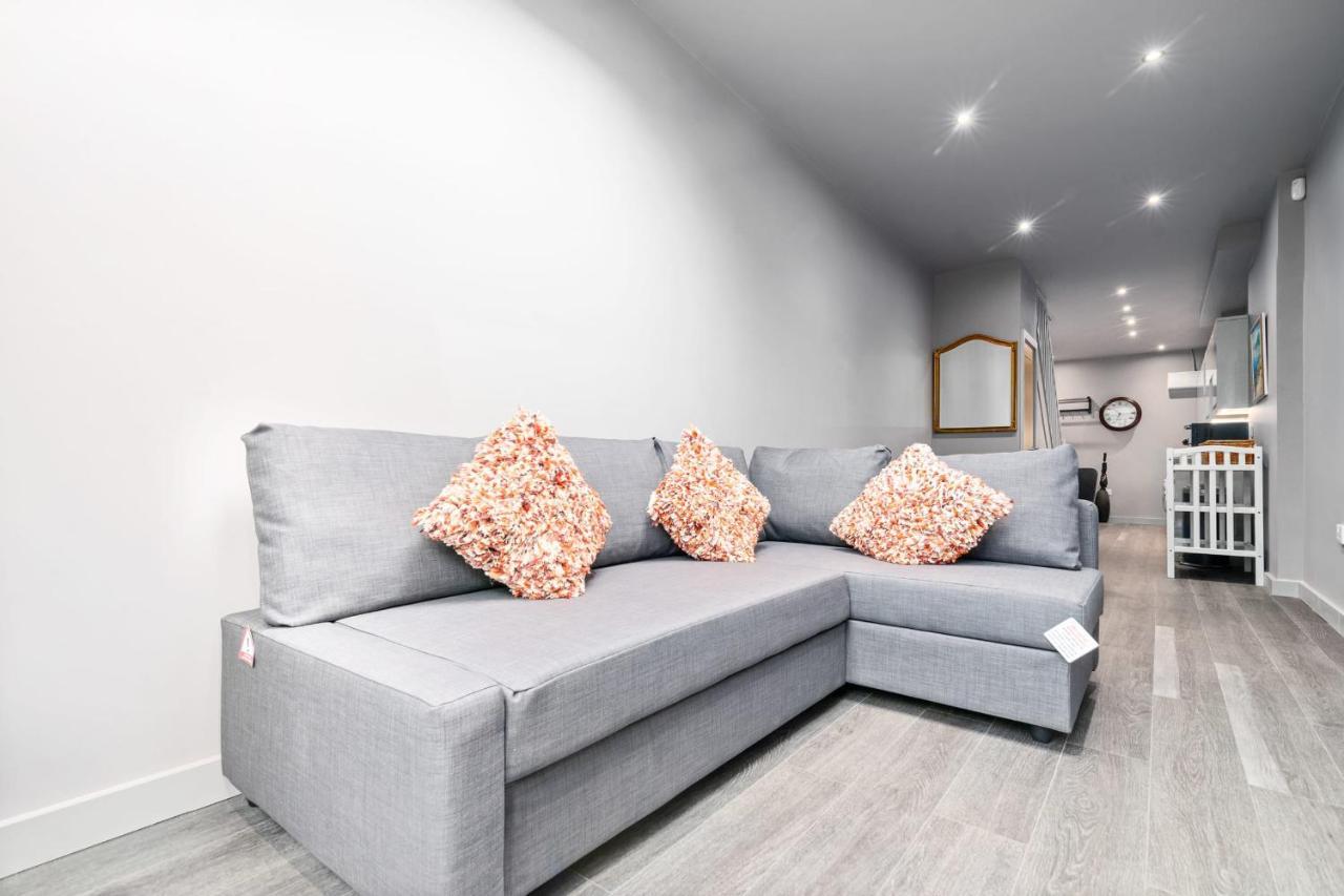 לונדון Lovely 2-Bed Apartment - Hosted By Guestready מראה חיצוני תמונה